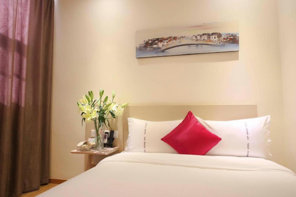Shang Pin Hotel Shenzhen Futian Exhibition Branch Exterior photo