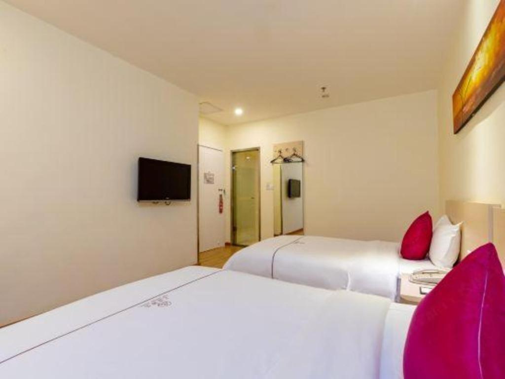 Shang Pin Hotel Shenzhen Futian Exhibition Branch Exterior photo